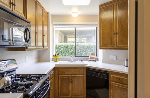 Nipomo Condominio | Golf & Beach Paradise! Quiet 3BD/3BA at Blacklake, close to Pismo & SLO