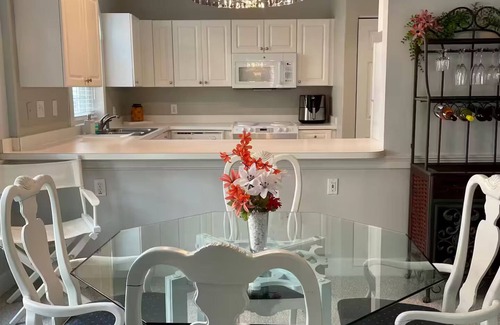 Socastee Condominio | Golf / Beach Retreat in Charming 2-bedroom Condo in Delightful Myrtle Beach