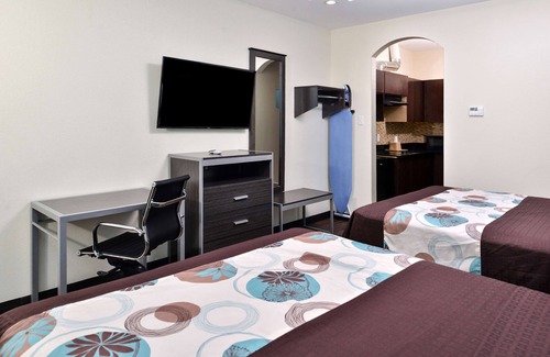 Spring Hotel | Golf Break! Great Location for Cypresswood Golf Club & Golf Club of Houston