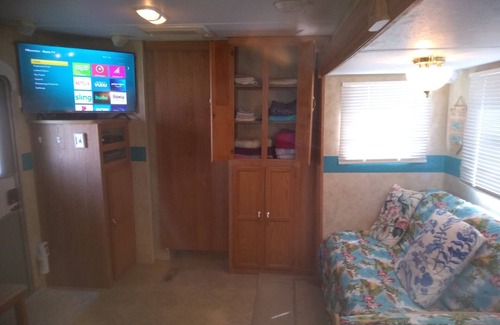 Surfside Beach Casa | Golf cart included ,nice RV king bed