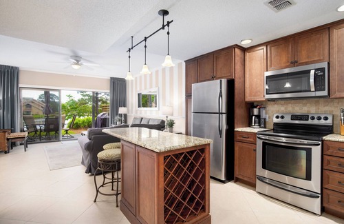 Sandestin Casa | Golf cart, newly renovated villa, pet friendly!