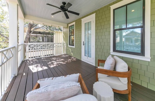 Forest District Casa | 🏖 GOLF CART ☀ PRIVATE BEACH 9 POOLS Luxurious WaterColor Cottage!
