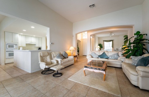 Ridgewood Lakes Casa | Golf Community/Pool/Lake View/Budget Friendly