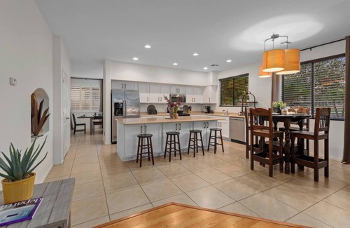 Coldwater Springs Casa | Golf Course Executive home with FREE Heated Pool!