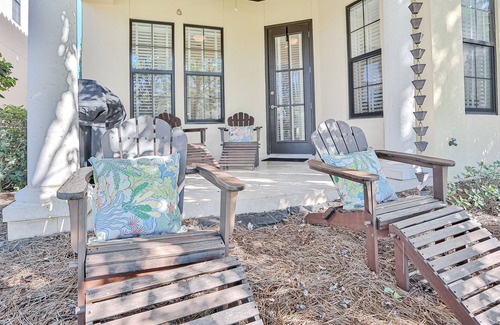 Villa Lago Casa | Golf course-front home with sunset views & golf cart - walk to Baytowne Wharf