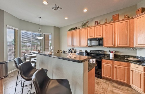 Seville Casa | Golf Course Home in Seville Gilbert! 30 Night Min!