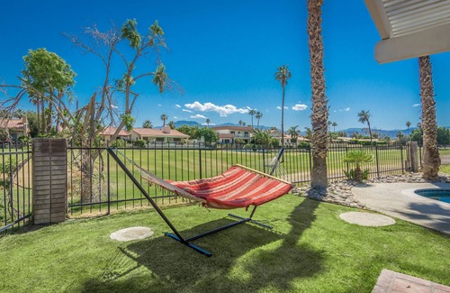 Indio Casa | Golf Course House - Garden Relax Retreat, Private Pool + Spa.