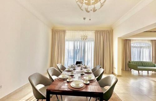 Dubai Sports City Villa | Golf Facing 5Bedroom Villa in Novelia Village