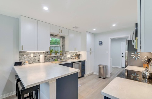 Barker Casa | Golf & Get Outside - Family Home in Houston!