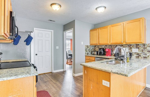 South View Casa | Golf, Hike & Relax: Family Getaway in Parkton
