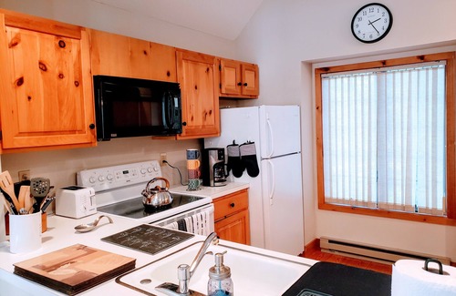 White Haven Casa | Golf/Lake destination for the 4th of July-Jack Frost Mountain Ski Retreat