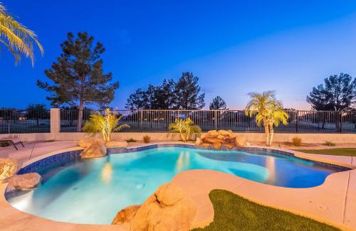 Augusta Ranch Casa | Golf Oasis New Outdoor Kitchen, Pool &4 King Beds