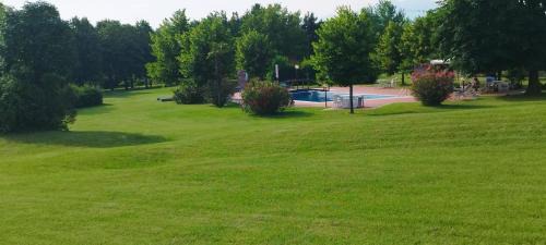 Calmasino Apartamento | Golf Residence La Ca