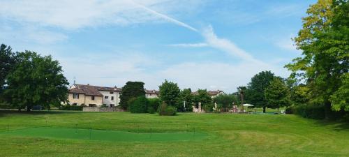 Calmasino Apartamento | Golf Residence La Ca
