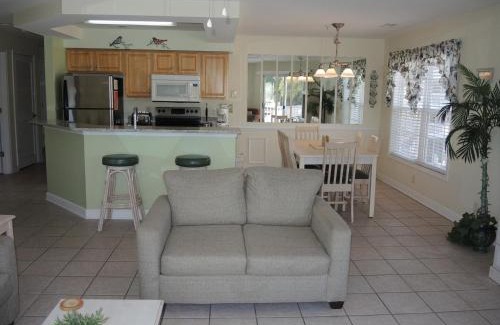 Calabash Villa | Golf Resort Villa 2607 with Outdoor Pool