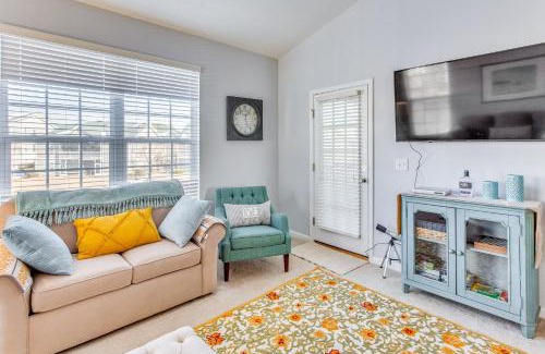 Sunset Beach Apartamento | Golf, Swim and Explore Sunset Beach Family Condo!