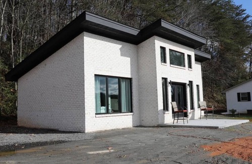 Mount Airy Casa | Golf Views Mount Airy