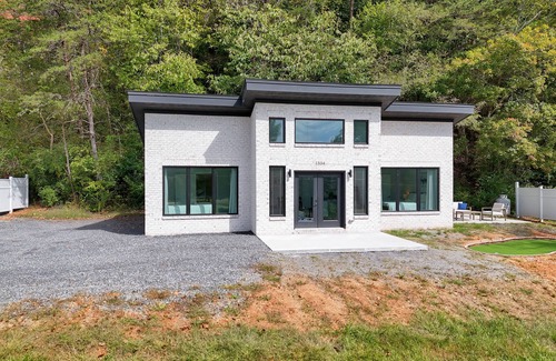 Mount Airy Casa | Golf Views Mount Airy