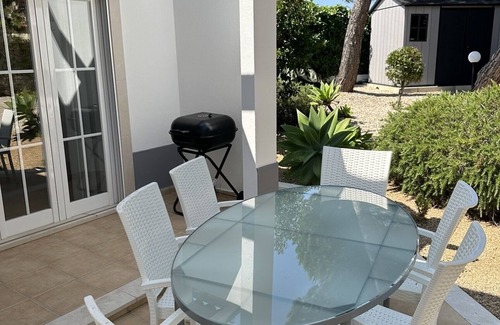 Praia del Rei Villa | Villa con piscina climatizada privada y bañera de hidromasaje