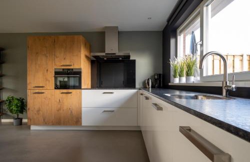Municipality of Veere Casa | Golfbreker