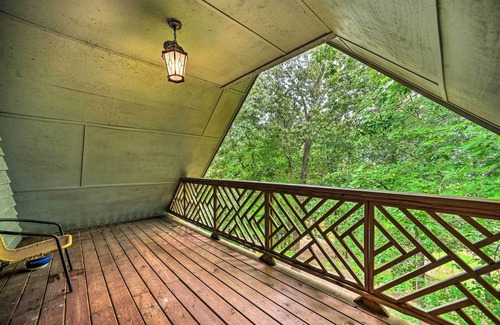 Guntersville Cabina | 'Golfer's Retreat' - Cabin in Resort