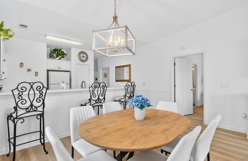 Sunset Beach Condominio | Golfers Delight on Sandpiper Bay Golf Course 3 BR condo in tranquil Sunset Beach
