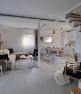 Central Serbia Casa | Golija Simovic home