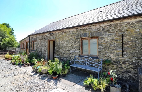 Llanwrda Cabaña | GOLWG LAS, romantic in Lampeter