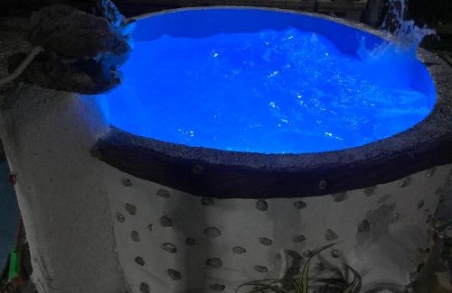 Tawala Hotel | Gon Tourist Inn