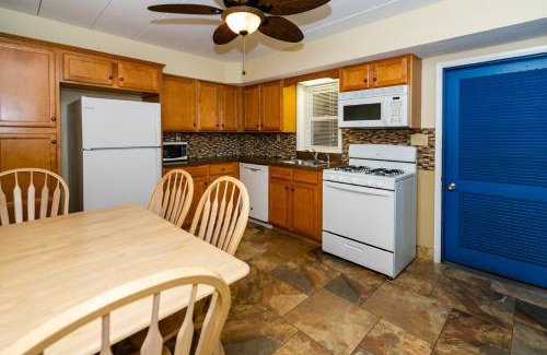 Wildwood Crest Hotel | Gondolier Motel - Wildwood