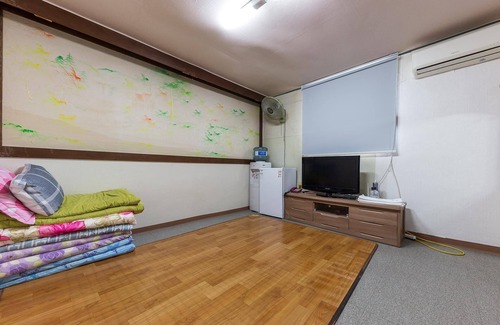 Gongju Hotel | Gongju Dongmyung Motel
