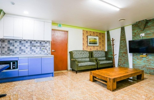 Gongju Casa | Gongju Inyeonui Hyanggi Pension