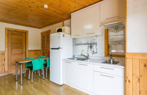 Gongju Casa | Gongju Jakeun Shimteo Pension