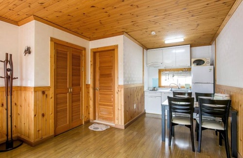 Gongju Casa | Gongju Jakeun Shimteo Pension