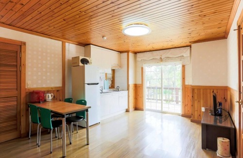 Gongju Casa | Gongju Jakeun Shimteo Pension