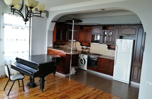 Khelvachauri Villa | Gonio Hills, Villa entera entre Batumi y Gonio