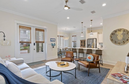Rosemary Beach Casa | Good Day Sunshine by AvantStay | Sleeps 16, Pool + Private Beach Access