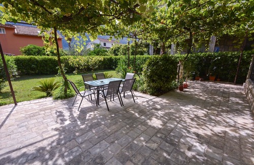 Kotor Apartamento | Buen lugar para vacaciones con vista al mar.
