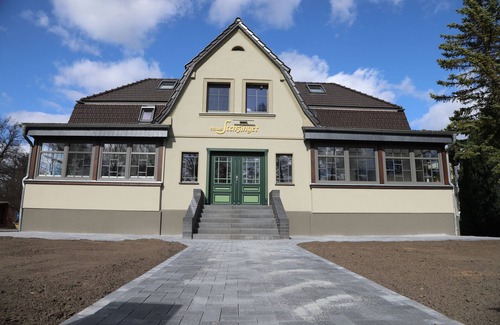 Burg-Dorf Apartamento | Good room - Haus Stenzinger