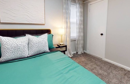 Warren Casa | Good Vibes in Warren 2BR/1BTH