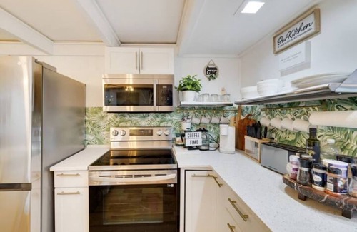 Tobyhanna Cabaña | Good Vibes Only! 2hrs from NYC near Skiing/Snowtubing/Waterparks