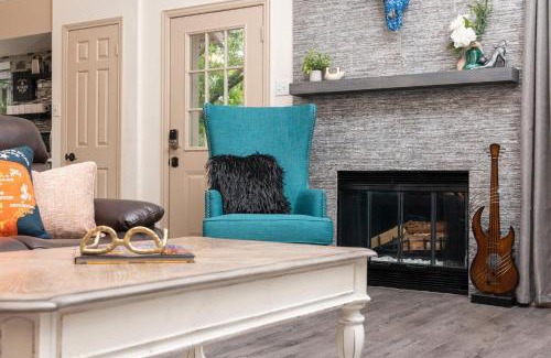 Milwood Casa | Good Vibes Roll