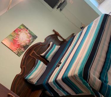 Windhoek Cama Y Desayuno | GOODLIVING B&B GUESTHOUSE
