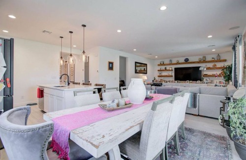Wildflower Ranch Casa | Goodyear Ballpark Gem w/ 1G FTTH WiFi