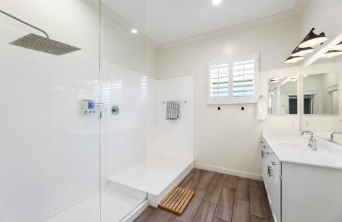 Goodyear Casa | Goodyear Getaway W Hot Tub and 6 min from Ball Park!