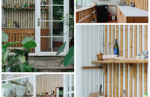 Ninh Kieu Casa | Goose home, sunshine, flowers, bird, chicken, geese, paceful, tropical type