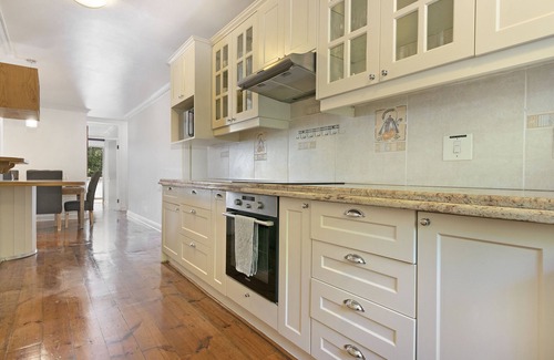 Gordon's Bay Apartamento | Gordonia 10 - Three Bedroom Apartment, Sleeps 6
