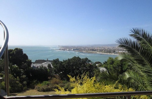 Mountainside Apartamento | Gordons Bay Mountainside Apartment