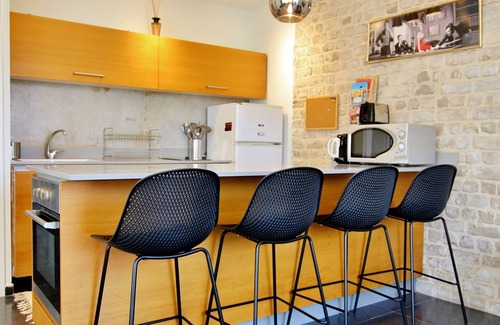 Old North Apartamento | ¡MAGNÍFICO APARTAMENTO DE 2 DORMITORIOS CON BALCÓN SOLAR Y VISTAS AL MAR EN UNA UBICACIÓN DE PRIMERA LÍNEA!
