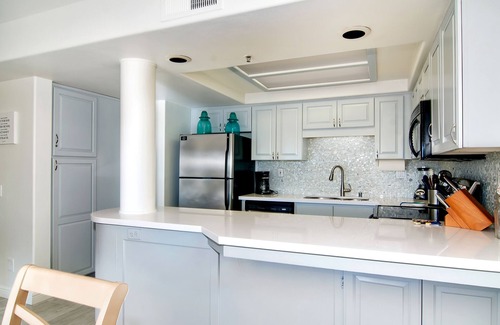 Imperial Beach Apartamento | Precioso Remodelado 2 dormitorios en la playa con piscina